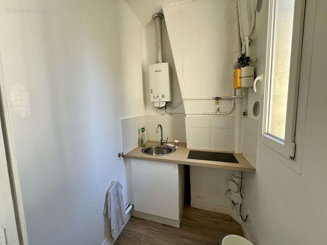 Appartement à PARIS-14E