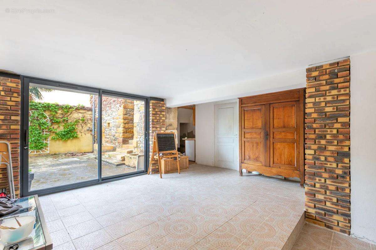Maison à CHATILLON