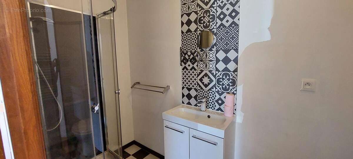 Maison 160 m² à Viriville  - photo 14