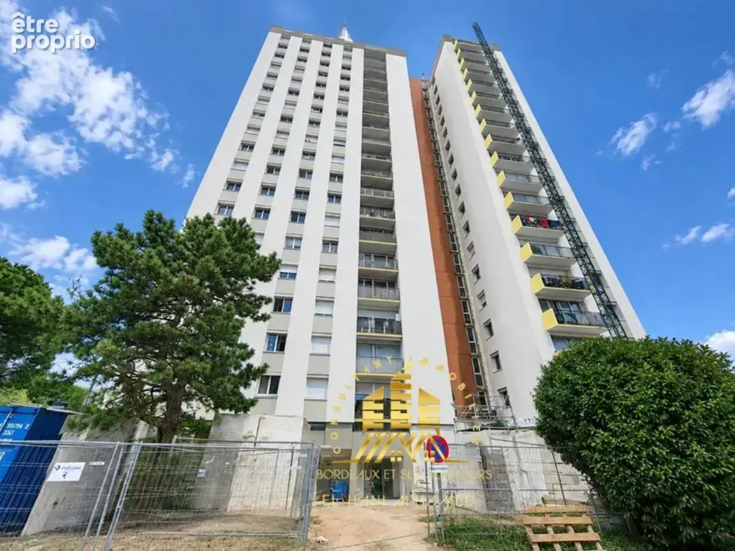 Photo Appartement à Cenon au prix de 92 000€
