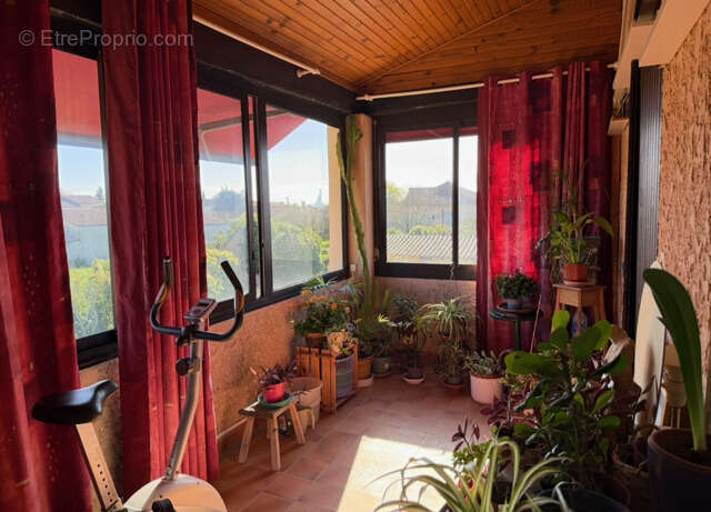 Maison à PERNES-LES-FONTAINES