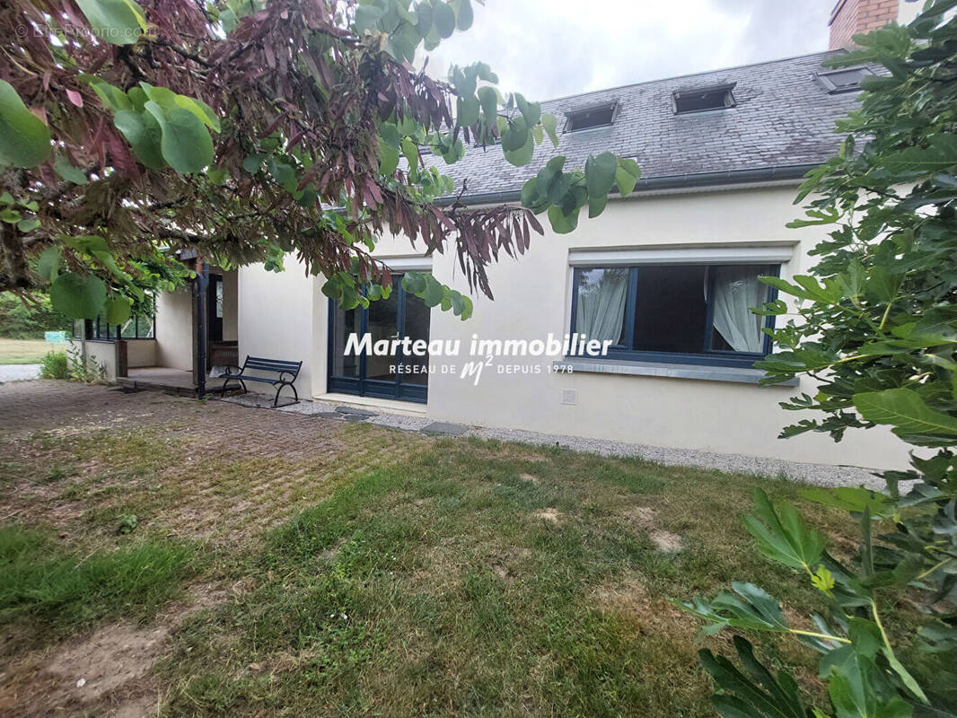 Maison à SAINT-BIEZ-EN-BELIN