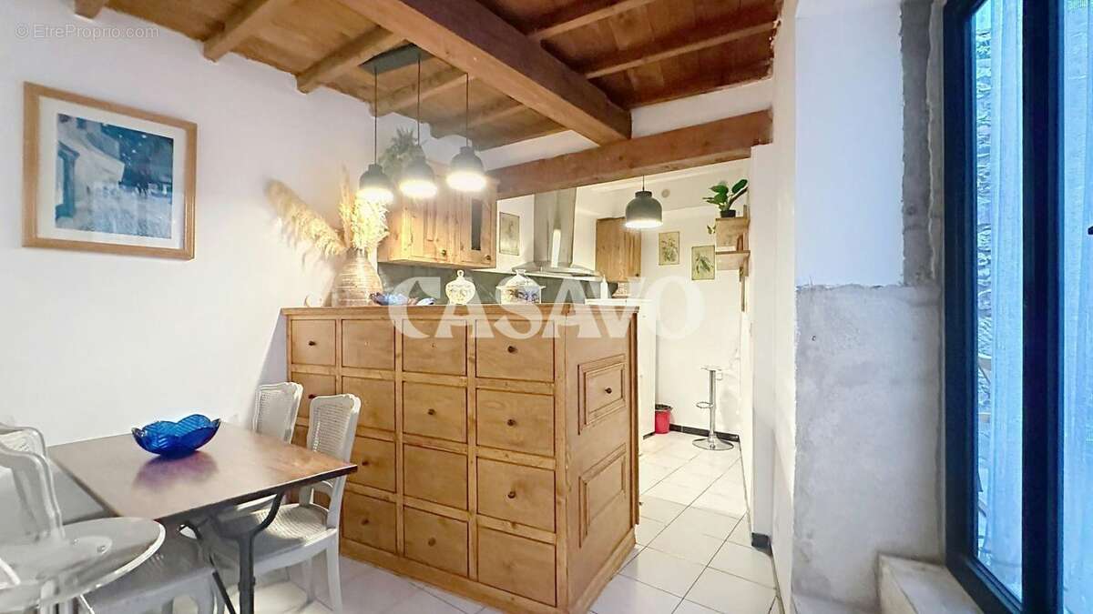 Vente Appartement 2 pièces de 48m² - 13200 Arles - photo 4