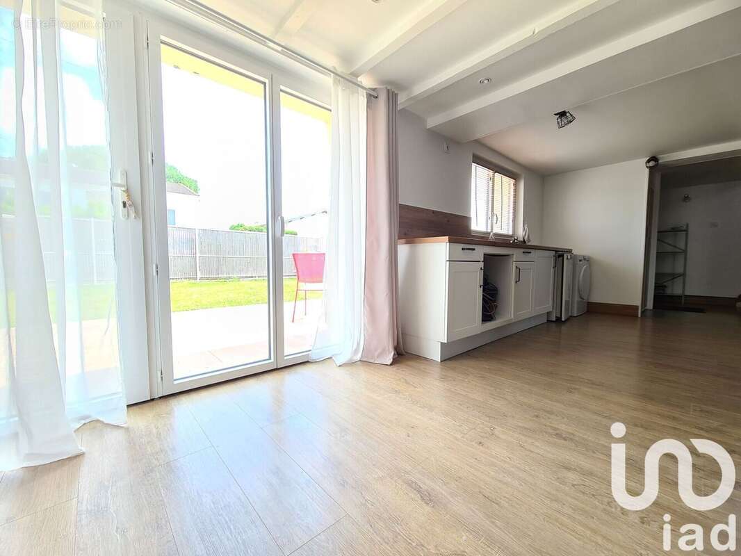 Photo 4 - Maison à SURGERES