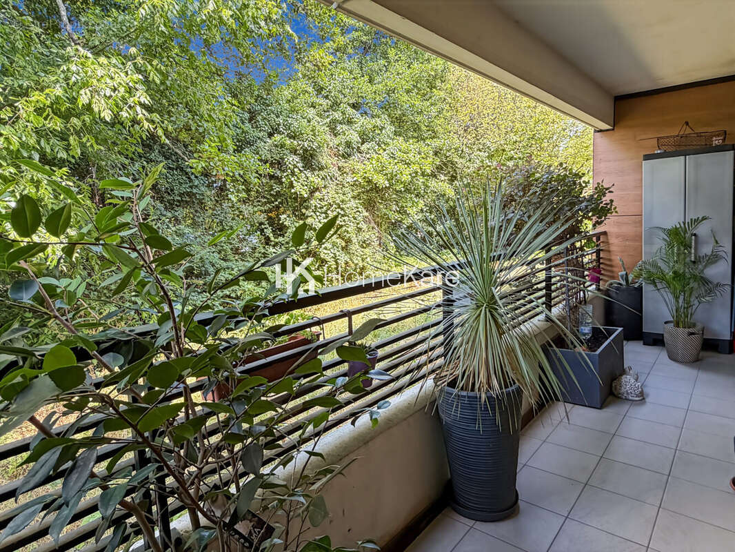Appartement à LE HAILLAN