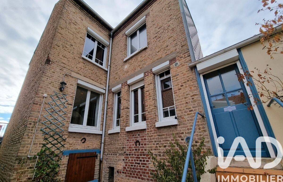 Photo 1 - Maison à ABBEVILLE