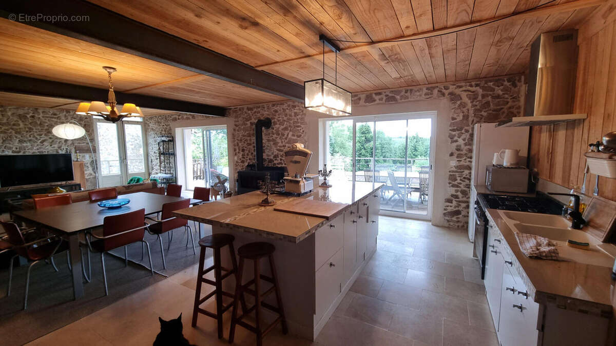 20250904_154412 - Maison à ABJAT-SUR-BANDIAT