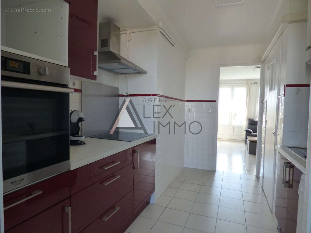 Appartement à MARSEILLE-11E