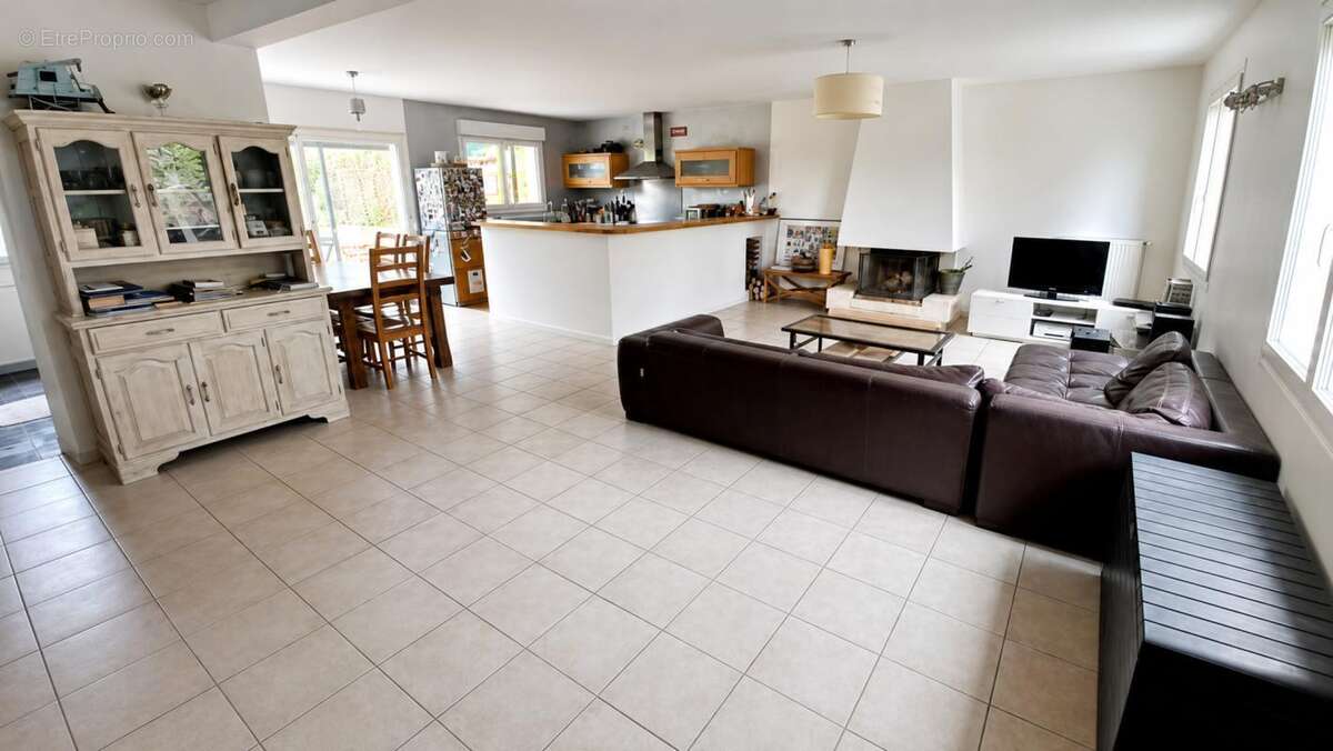 Maison à METTRAY