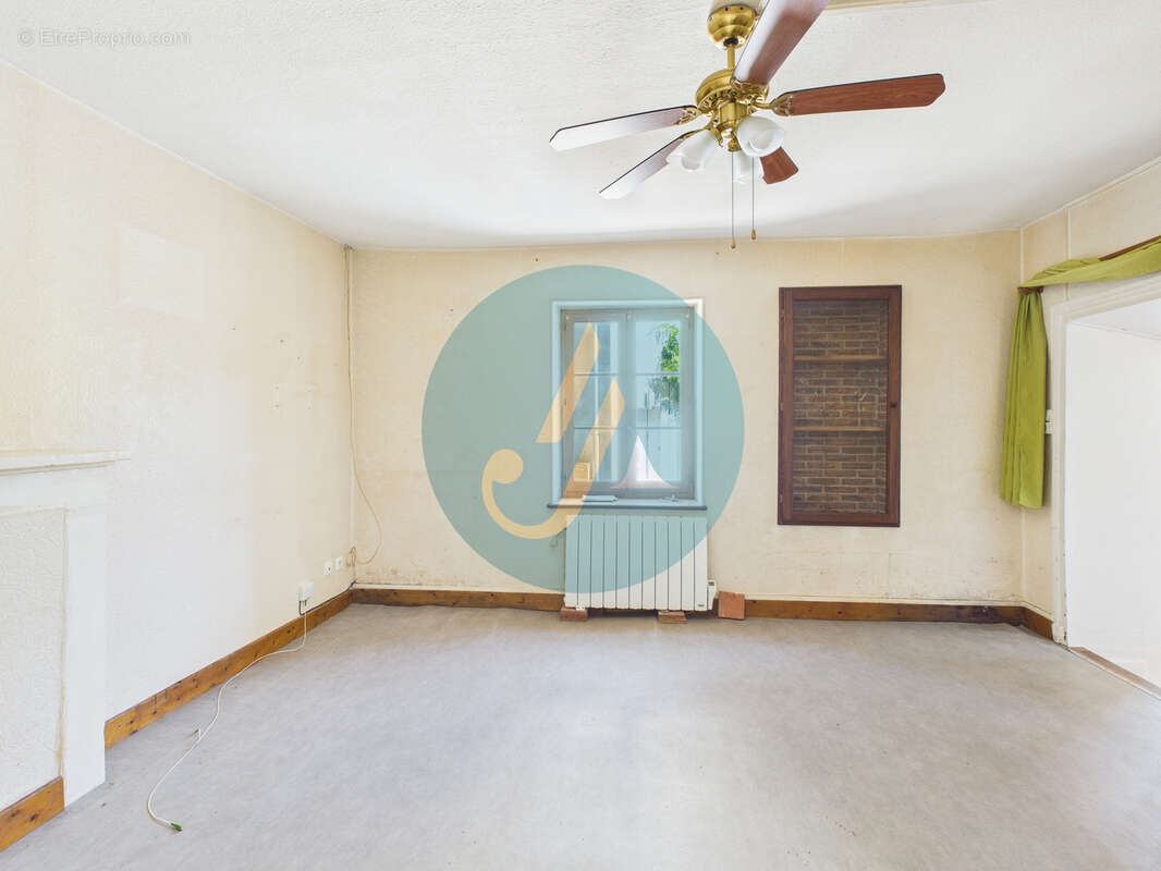 Maison à MESVES-SUR-LOIRE