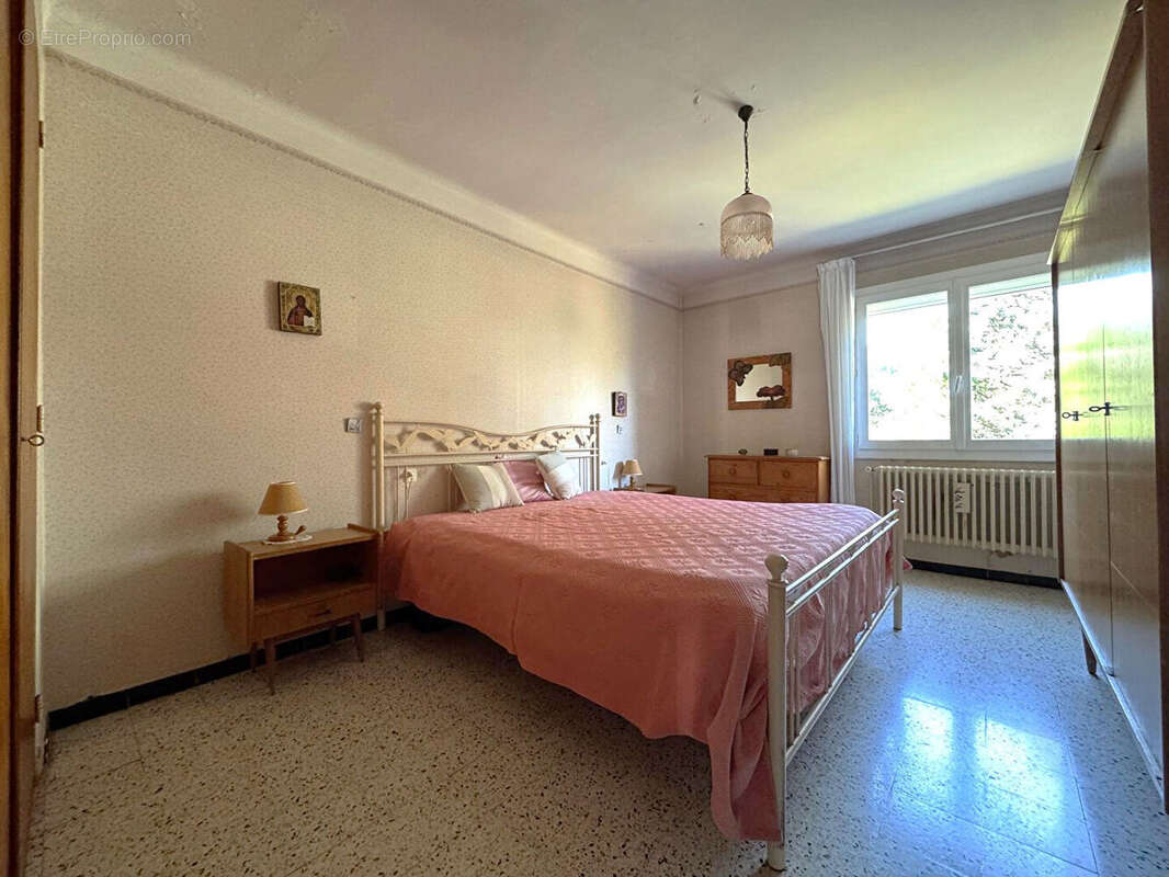 Maison à BAGNOLS-SUR-CEZE