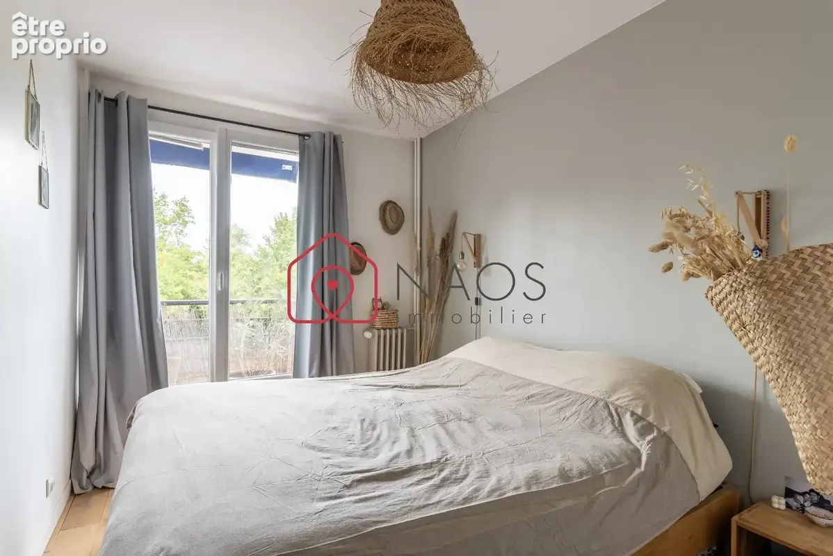 Saint-Cloud Montretout  Appartement familial rénové baigné de lumière - photo 7