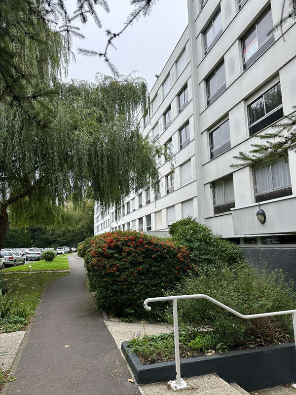 À VENDRE Studio 19 m² - LAMBERSART Canon d'Or - Dernier étage - photo 2