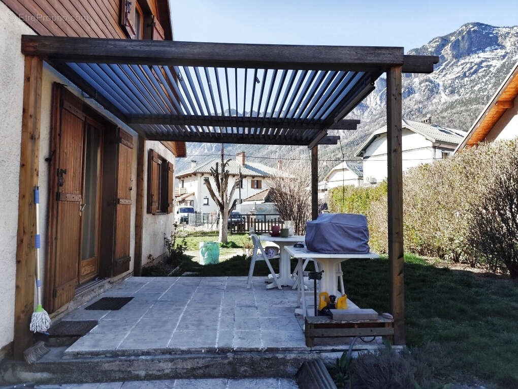 Maison à L'ARGENTIERE-LA-BESSEE