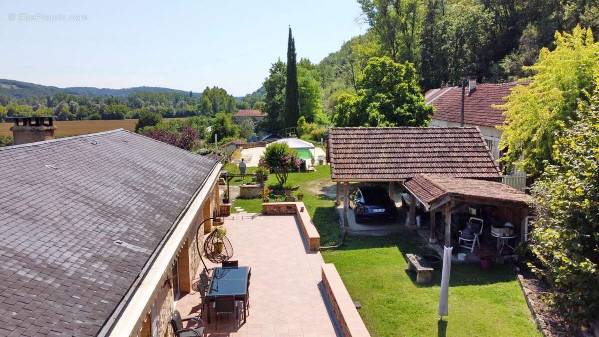 Maison à SAINT-CYPRIEN