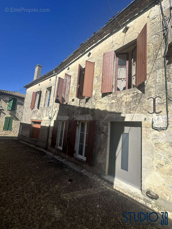 Maison 287 m² à Pellegrue  - photo 3