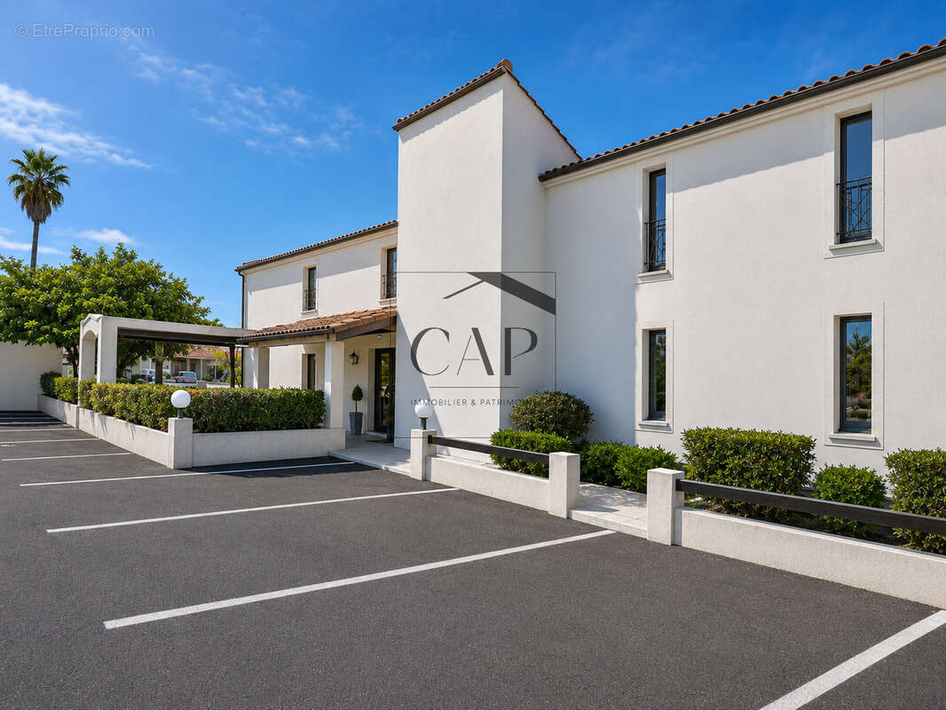 Moriani-Plage   Ensemble immobilier à fort potentiel - photo 2