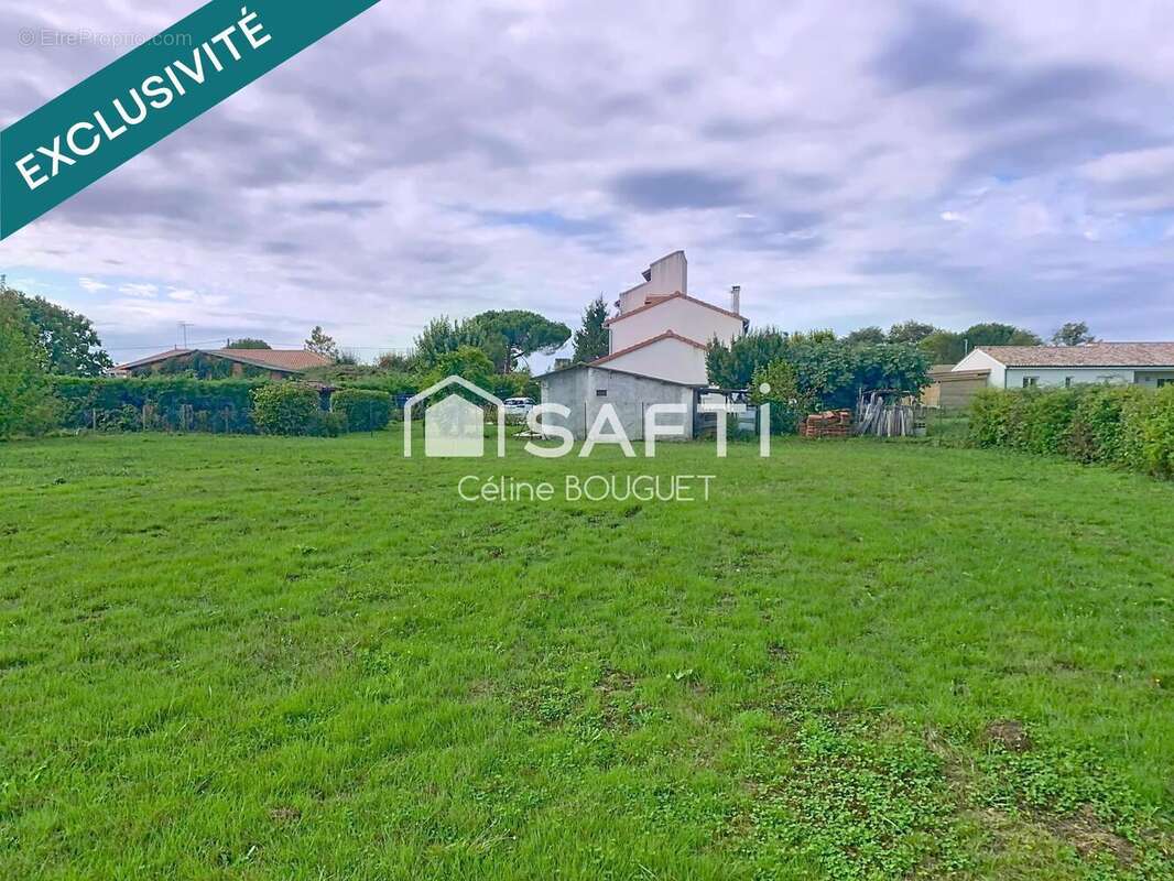 Photo 4 - Terrain à MONTBETON
