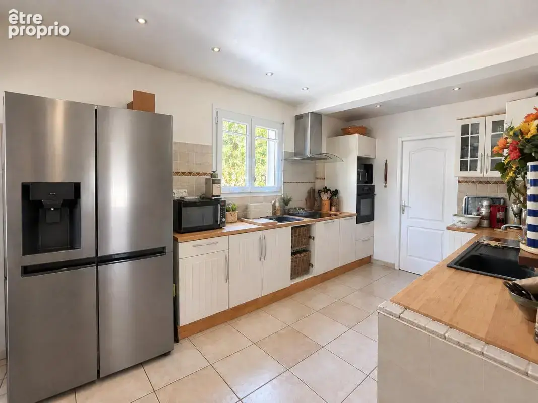 Maison 6 pièces 138 m² à vendre à Cuges-Les-Pins (13780) - photo 5