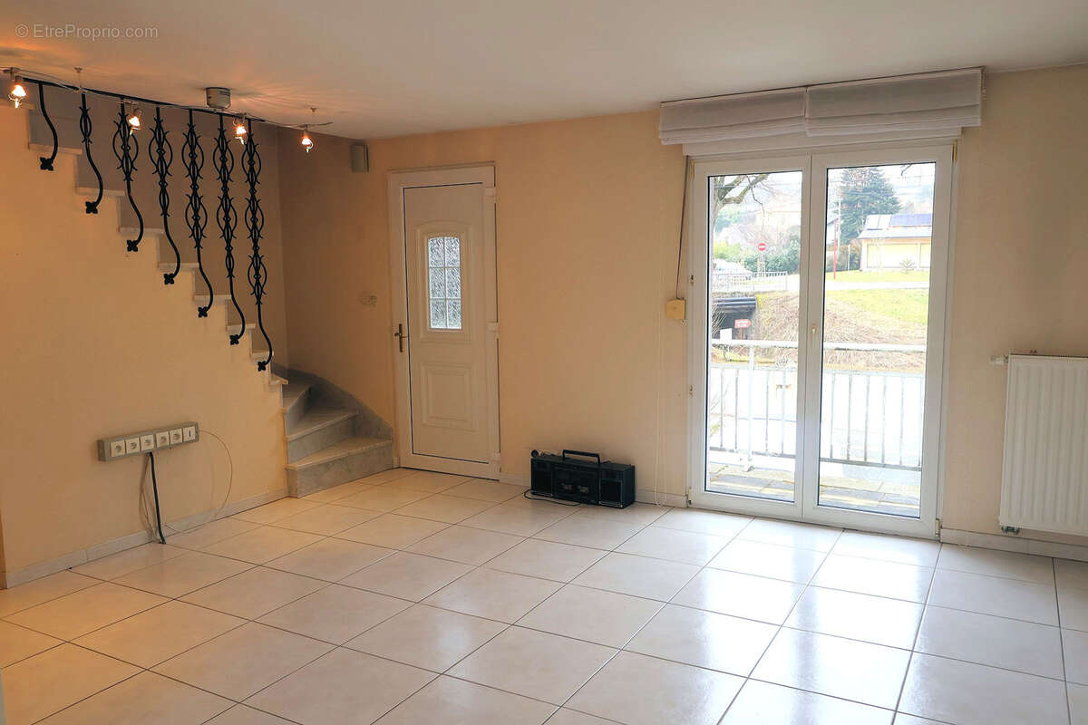 Maison à SOPPE-LE-BAS