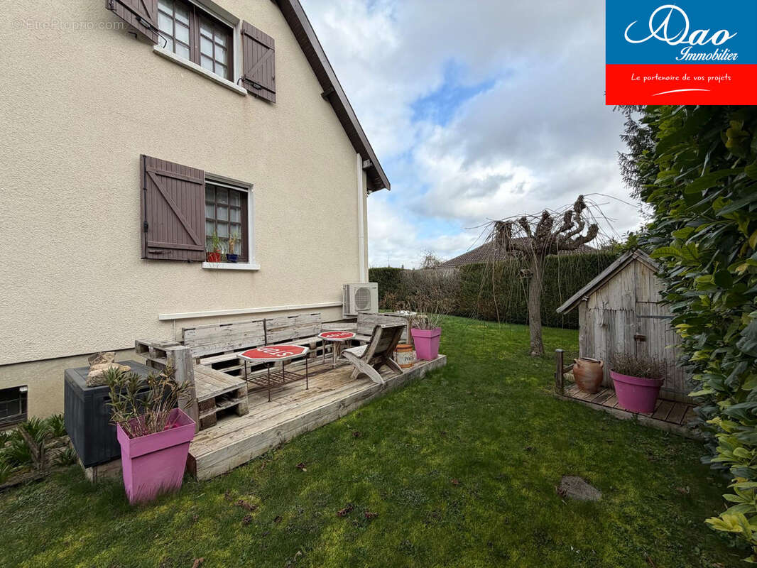 Maison à LES NOES-PRES-TROYES