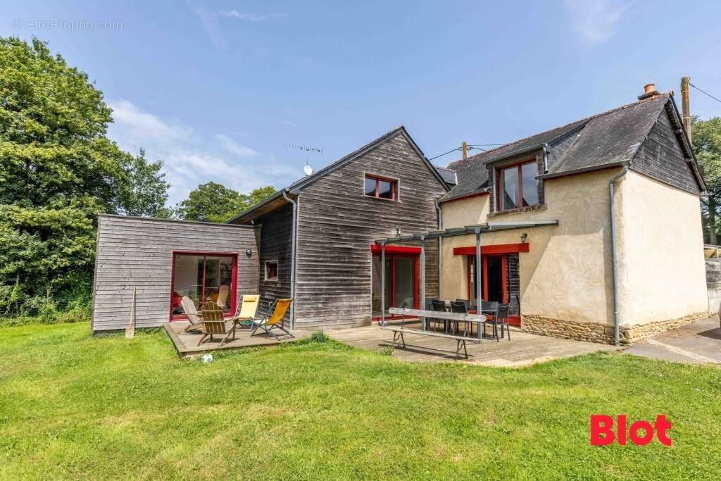 Maison à ERCE-PRES-LIFFRE