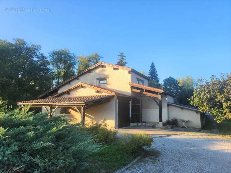 Maison à LAUZERTE