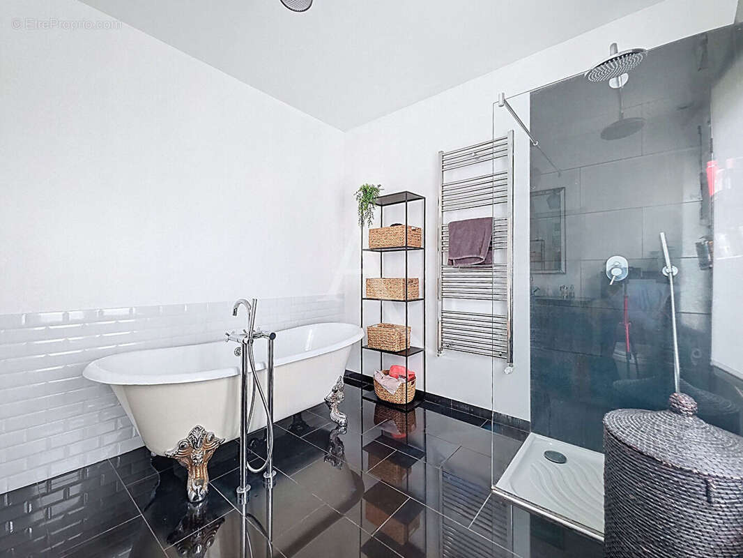 Maison à MANTES-LA-JOLIE