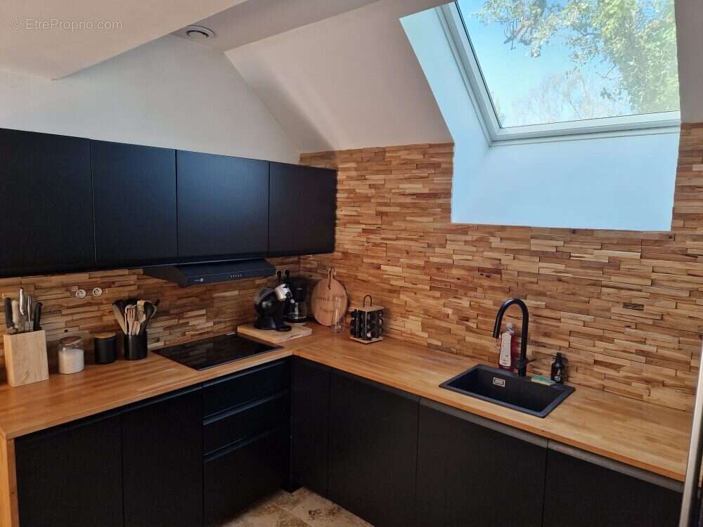 Maison 164 m² à Saint-Cosme-En-Vairais  - photo 7