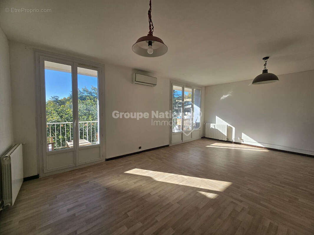 Appartement à TARASCON