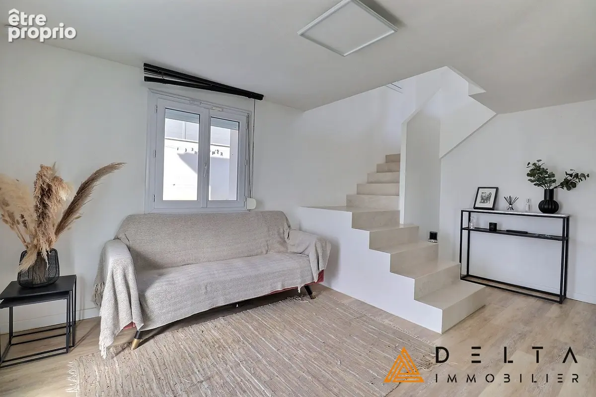 Maison 167 m² sur 1046 m² de terrain avec piscine - photo 8