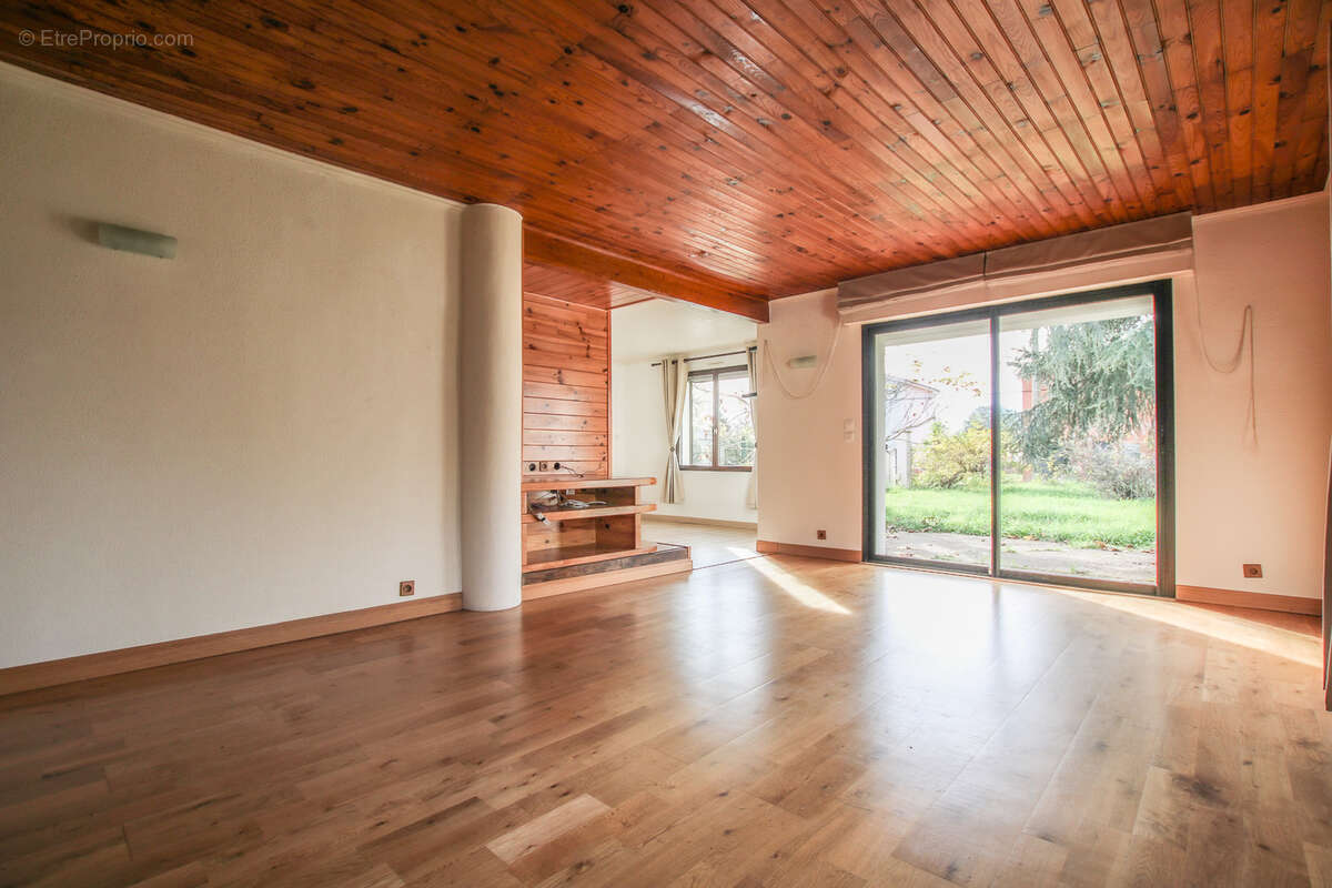 Maison à SAINT-DENIS-DE-PILE