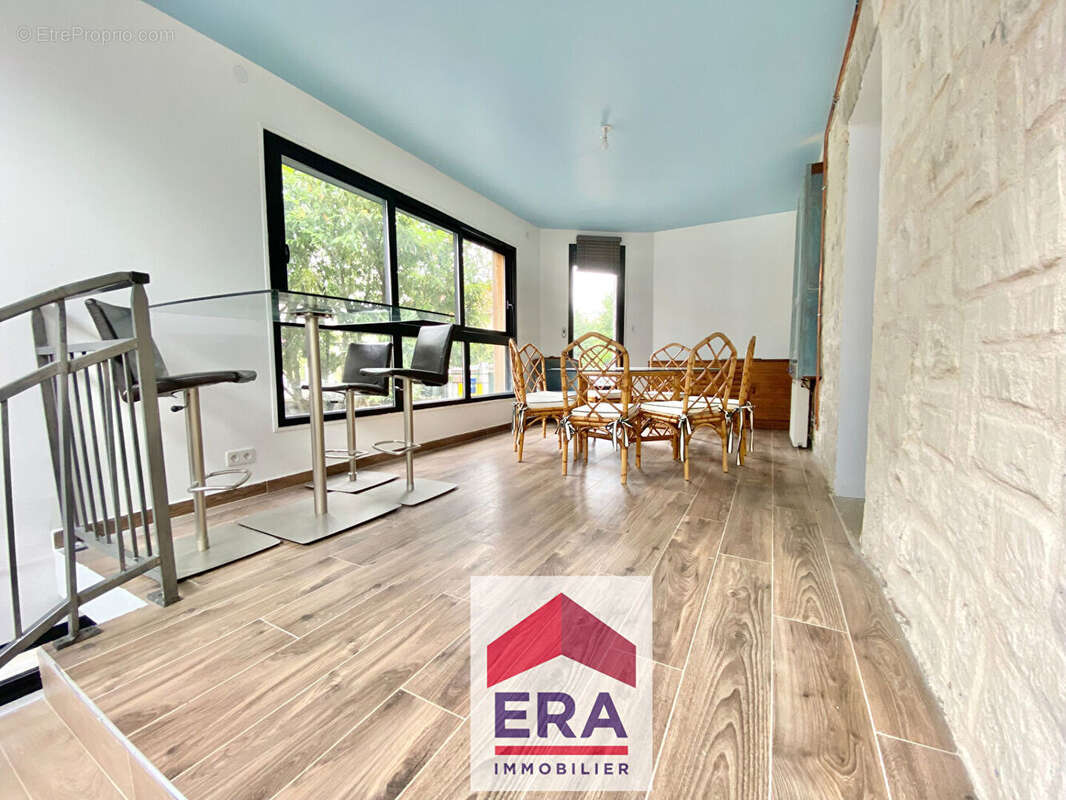 Maison à SARTROUVILLE