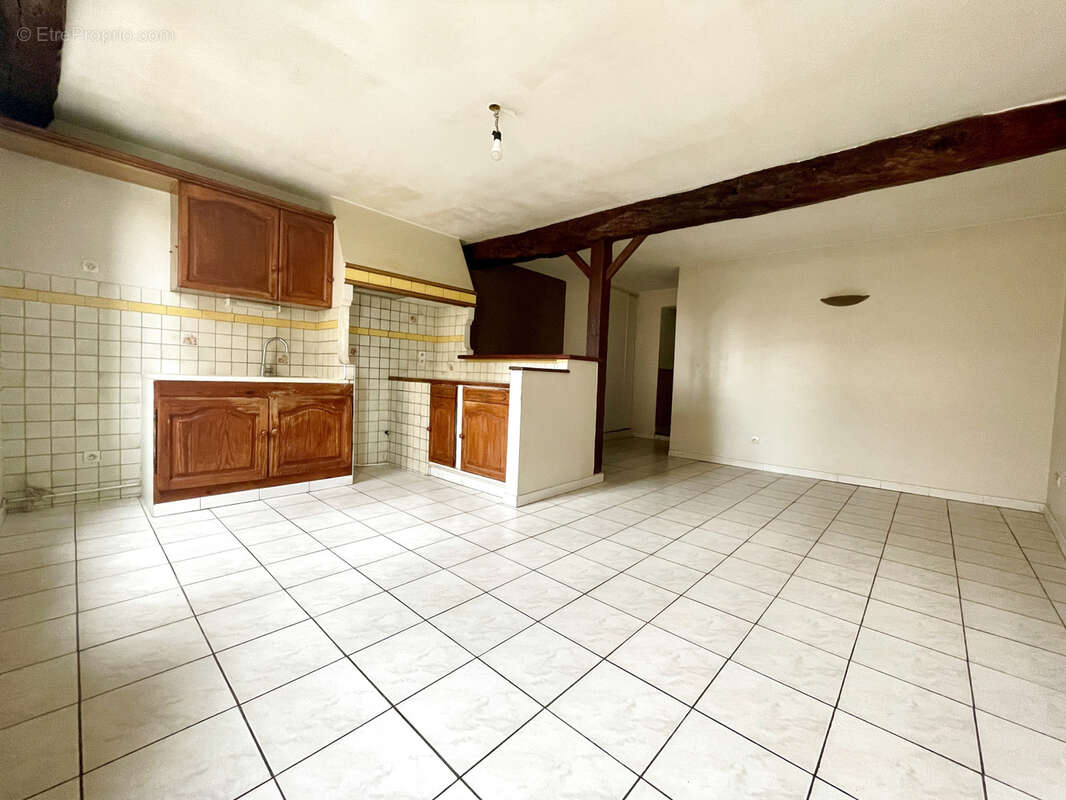 Maison à CLERMONT-L'HERAULT