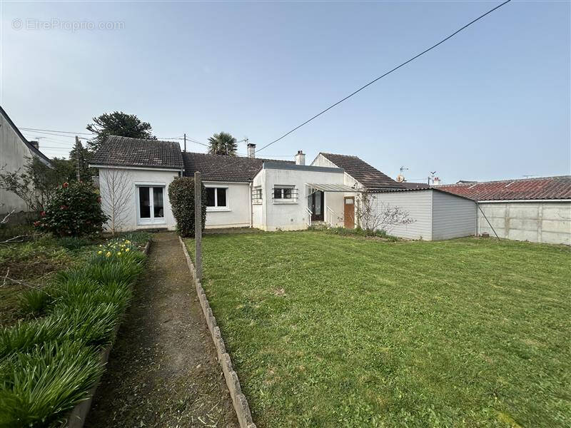 Maison à CHATEAU-GONTIER