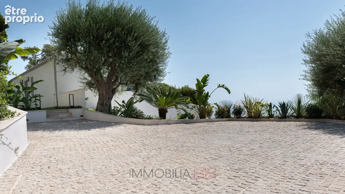 Villa contemporaine d'exception - vue mer panoramique aux portes de monaco - photo 10