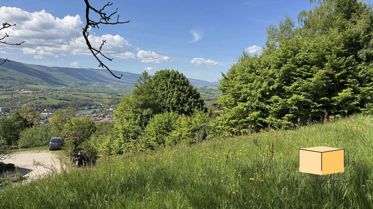 Terrain à SEYSSEL