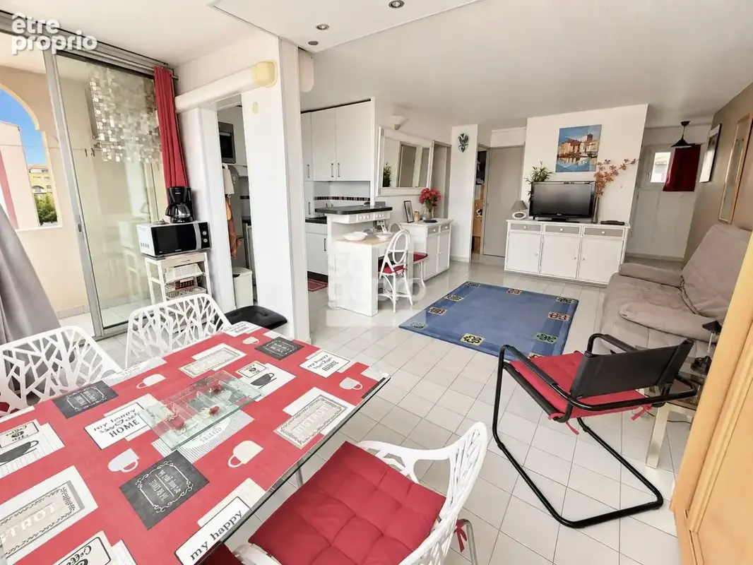 Réf : 2349 - Vente 2 Pièces Cabine vue Mer avec parking, secteur Richelieu ! - photo 5