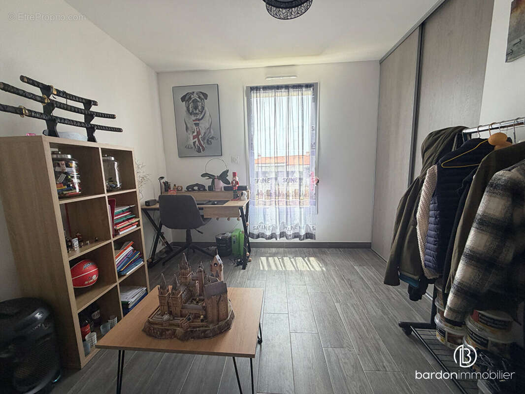 Maison Récente - 3 pièces - 74 m² - Soullans - photo 7