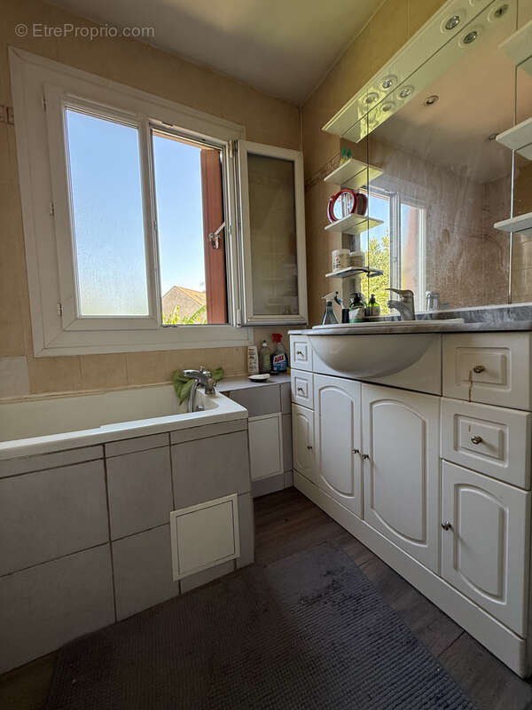 Maison à LE BLANC-MESNIL