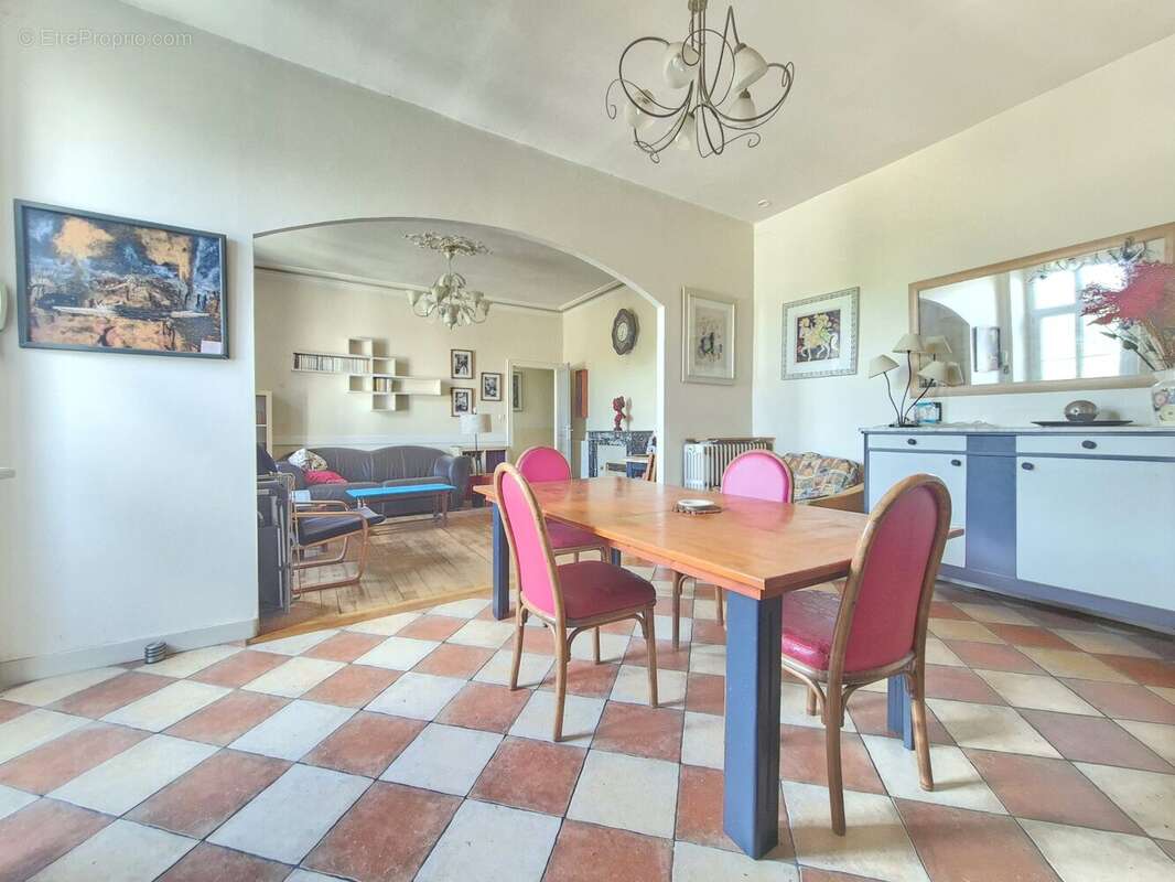 Maison 246 m² à Cande  - photo 3