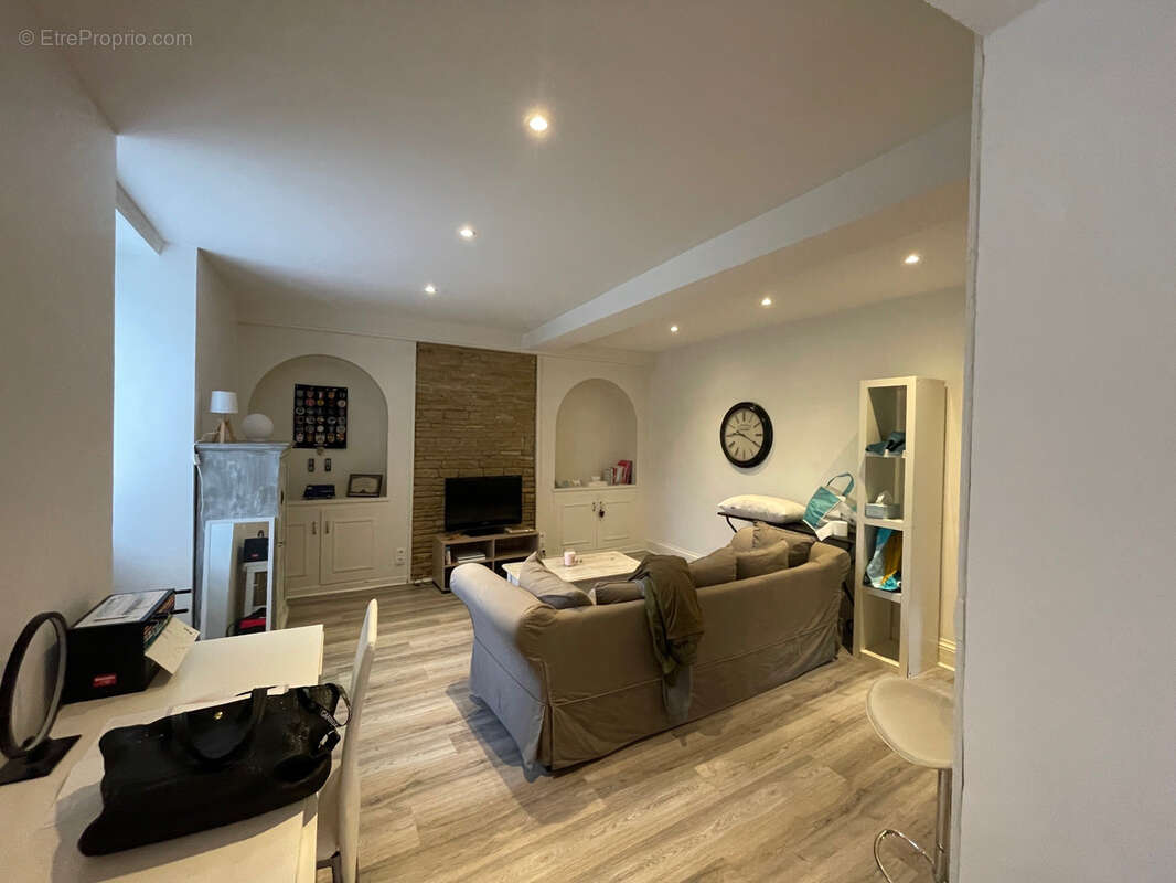 Appartement à SAINT-CYR-AU-MONT-D'OR