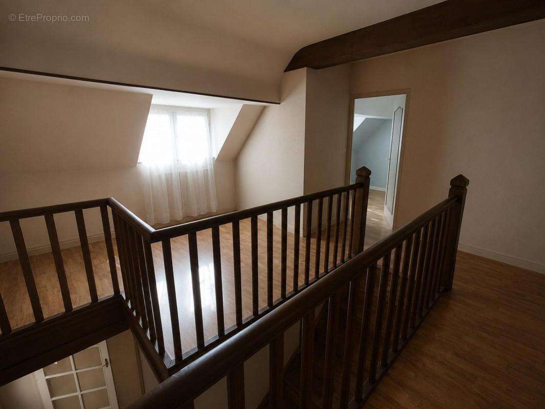 Maison familiale dans un cadre agréable - photo 8