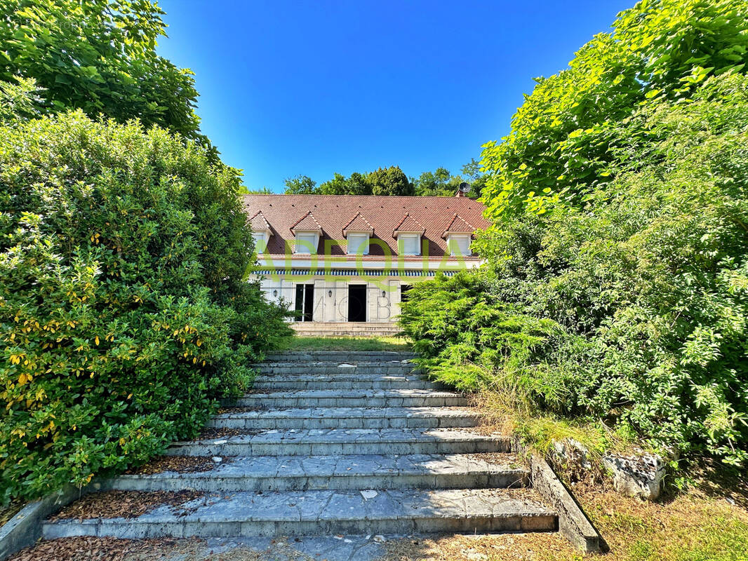 Maison à CESSIEU