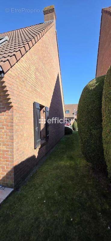 Maison à FACHES-THUMESNIL