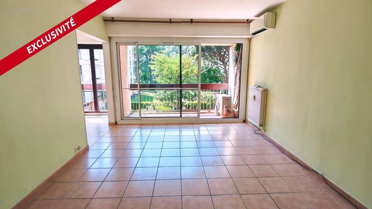 Appartement à FREJUS