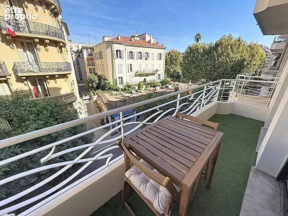 2 pieces balcon standing - nice carre d'or - photo 4
