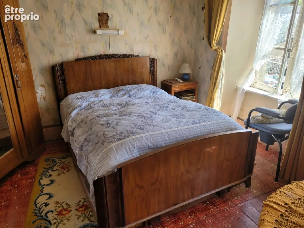 Maison 10 pièces 190 m² à vendre à Saint-Saturnin (15190) - photo 8