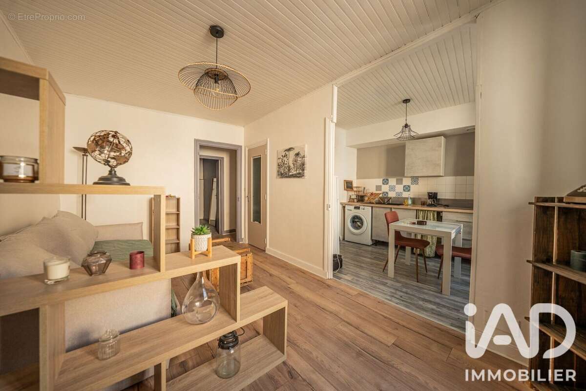 Appartement 40 m² à Vals-Les-Bains  - photo 3