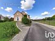 Photo 1 - Maison à LA NEUVILLE-AUX-LARRIS